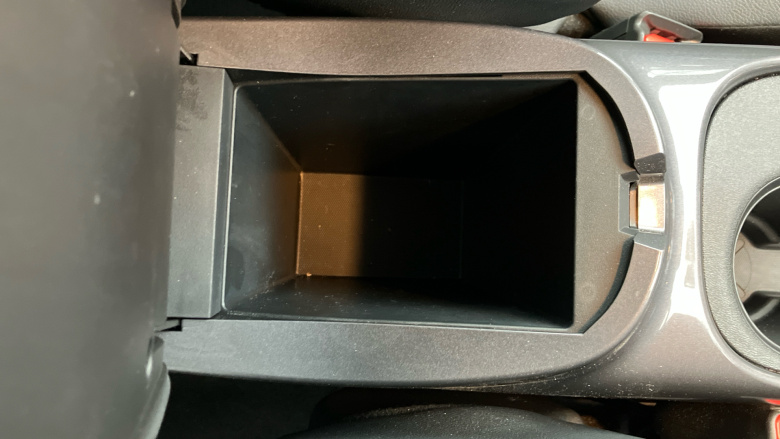 Nissan Juke 1.0 DiG-T 114 N-Connecta 5dr Petrol Hatchback